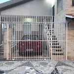 Flat Aju - Um jeitinho especial de se hospedar em Aracaju. Uma verdadeira suíte master todo mobiliado no capricho só para você.